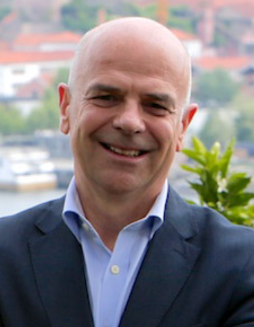 Professor José Soares - Professor Universitário